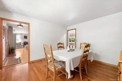 27 Pugsley Parkway Cortlandt Manor NY 10567