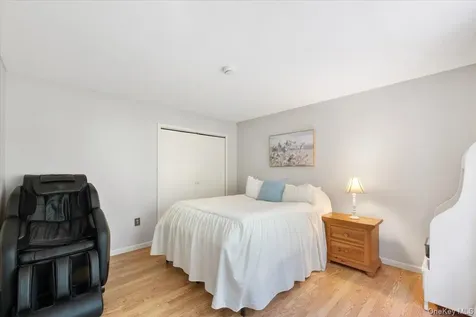 27 Pugsley Parkway Cortlandt Manor NY 10567