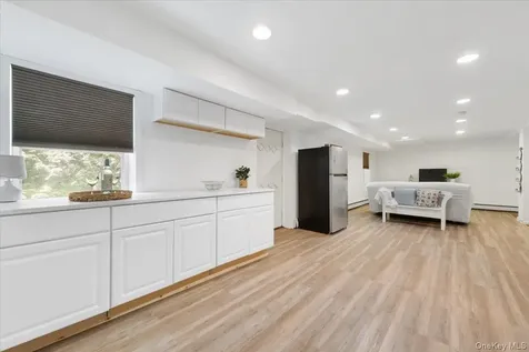 27 Pugsley Parkway Cortlandt Manor NY 10567