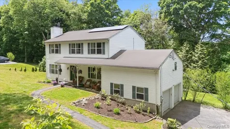 27 Pugsley Parkway Cortlandt Manor NY 10567