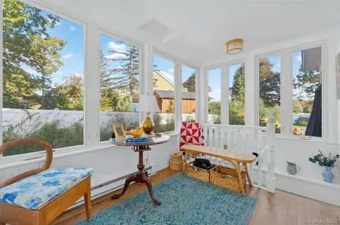 33 Brook Avenue Hopewell Junction NY 12533