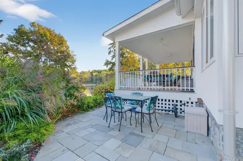 33 Brook Avenue Hopewell Junction NY 12533