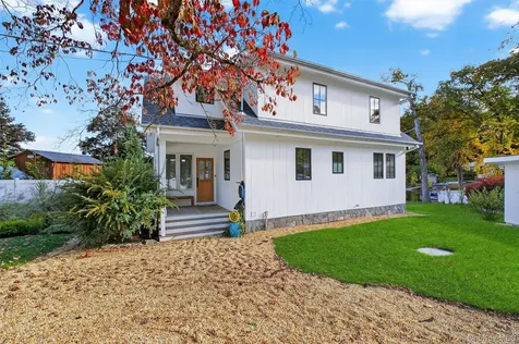 33 Brook Avenue Hopewell Junction NY 12533