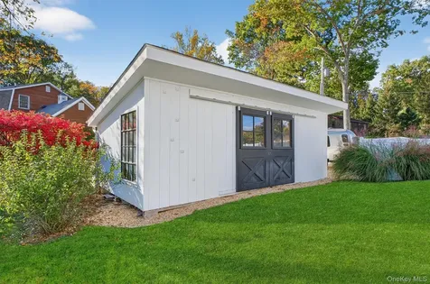 33 Brook Avenue Hopewell Junction NY 12533