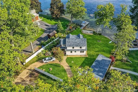 33 Brook Avenue Hopewell Junction NY 12533