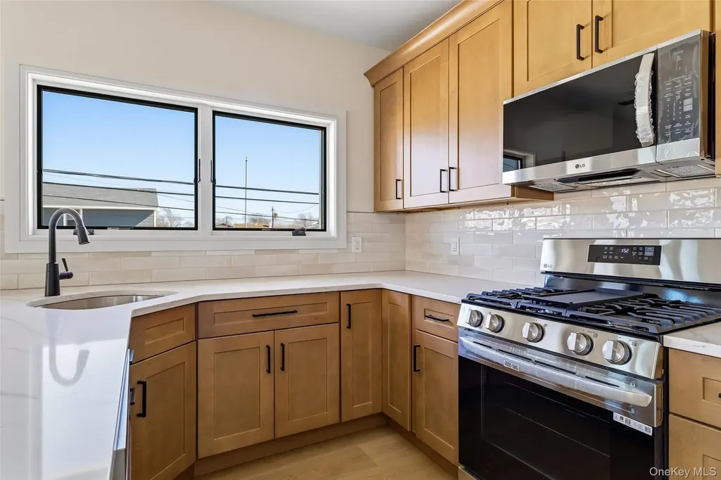 56 Suffolk Road Island Park NY 11558