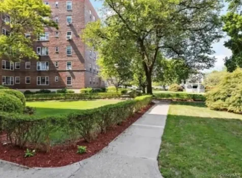 220 Pelham Road New Rochelle NY 10805