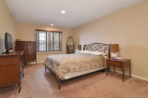 163 Carrollwood Drive Tarrytown NY 10591