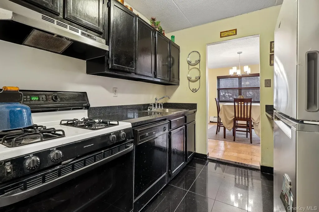 100 Diplomat Drive Mount Kisco NY 10549