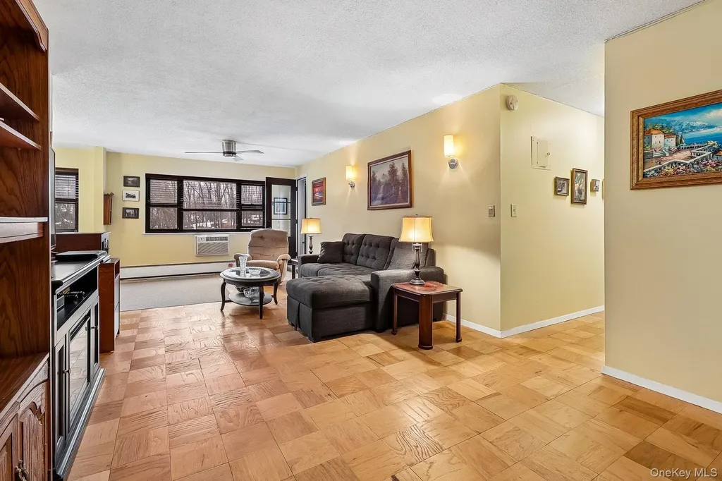 100 Diplomat Drive Mount Kisco NY 10549