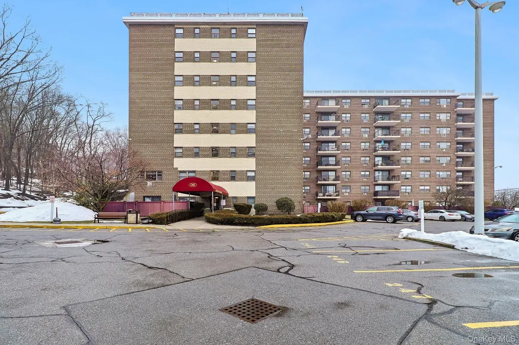 100 Diplomat Drive Mount Kisco NY 10549