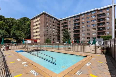 100 Diplomat Drive Mount Kisco NY 10549