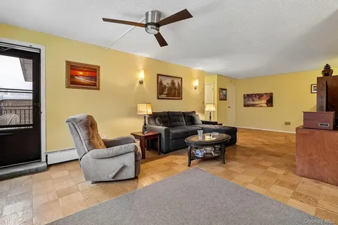 100 Diplomat Drive Mount Kisco NY 10549