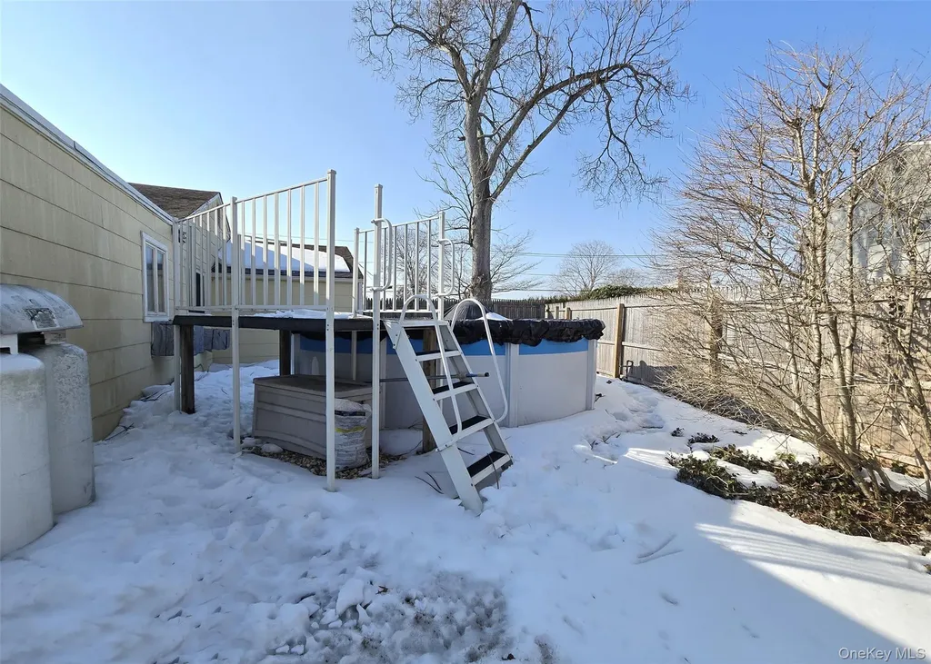 59 Holiday Park Drive Centereach NY 11720
