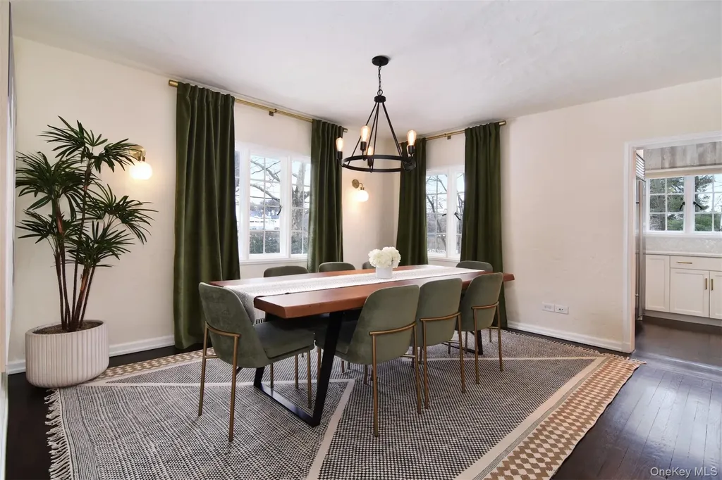 30 Locust Lane Bronxville NY 10708