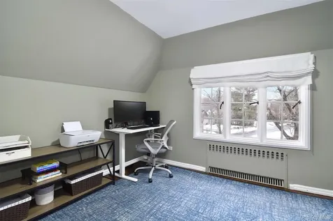 30 Locust Lane Bronxville NY 10708