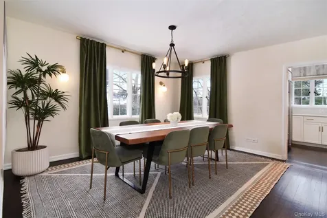 30 Locust Lane Bronxville NY 10708