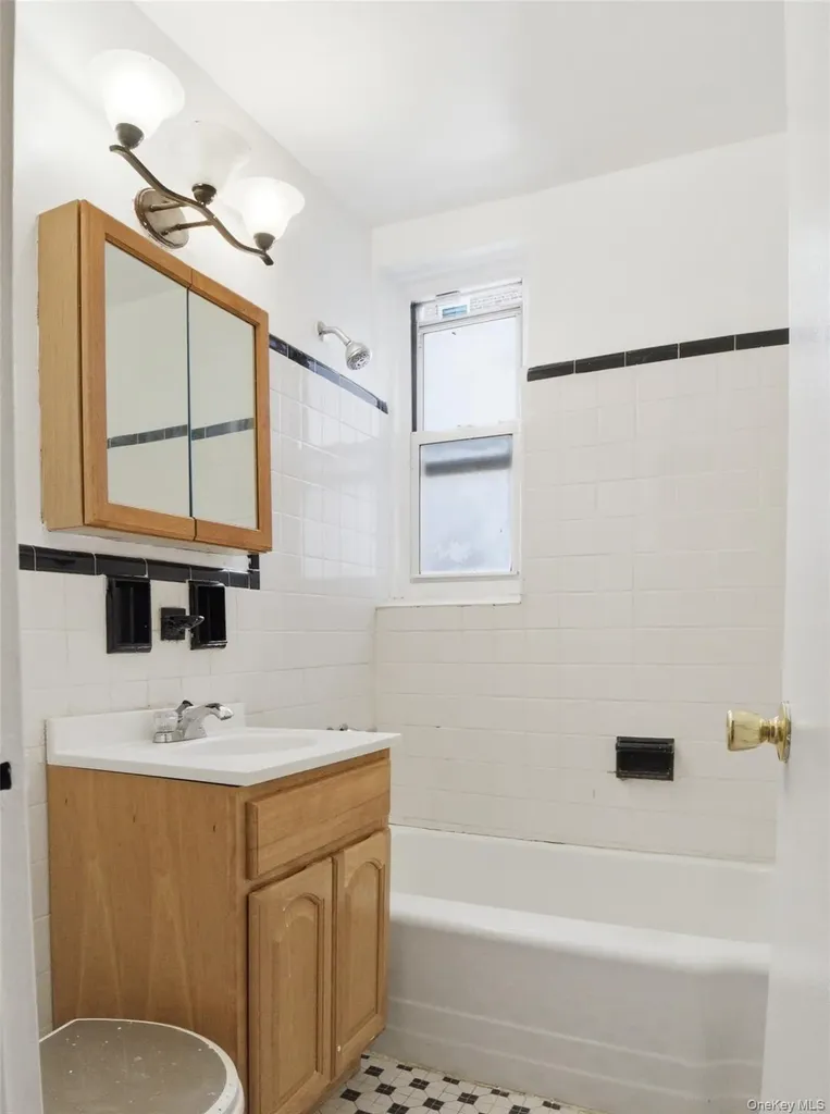 480 Riverdale Avenue Yonkers NY 10705
