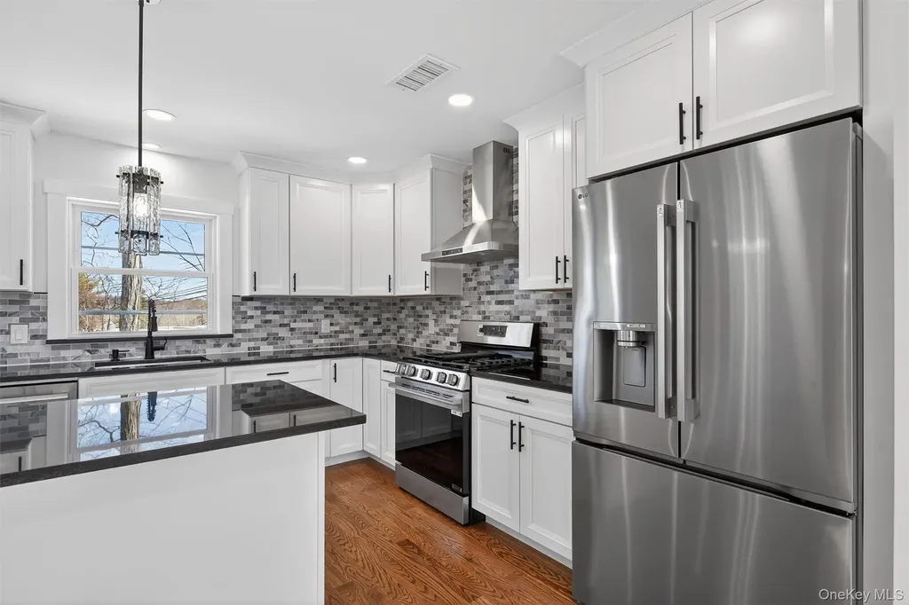 864 Route 17m Middletown NY 10940
