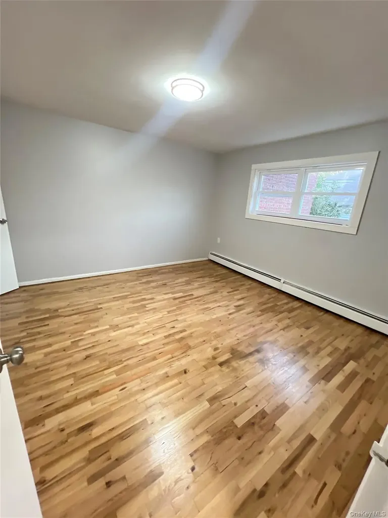 2803 Sampson Avenue Bronx NY 10465