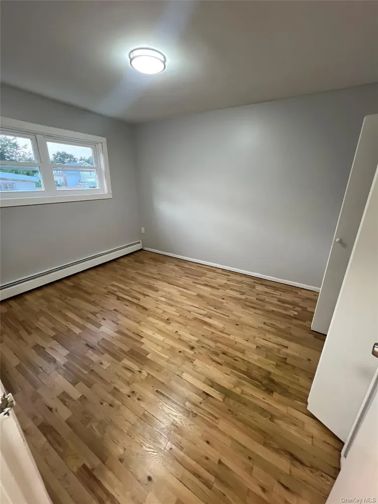 2803 Sampson Avenue Bronx NY 10465