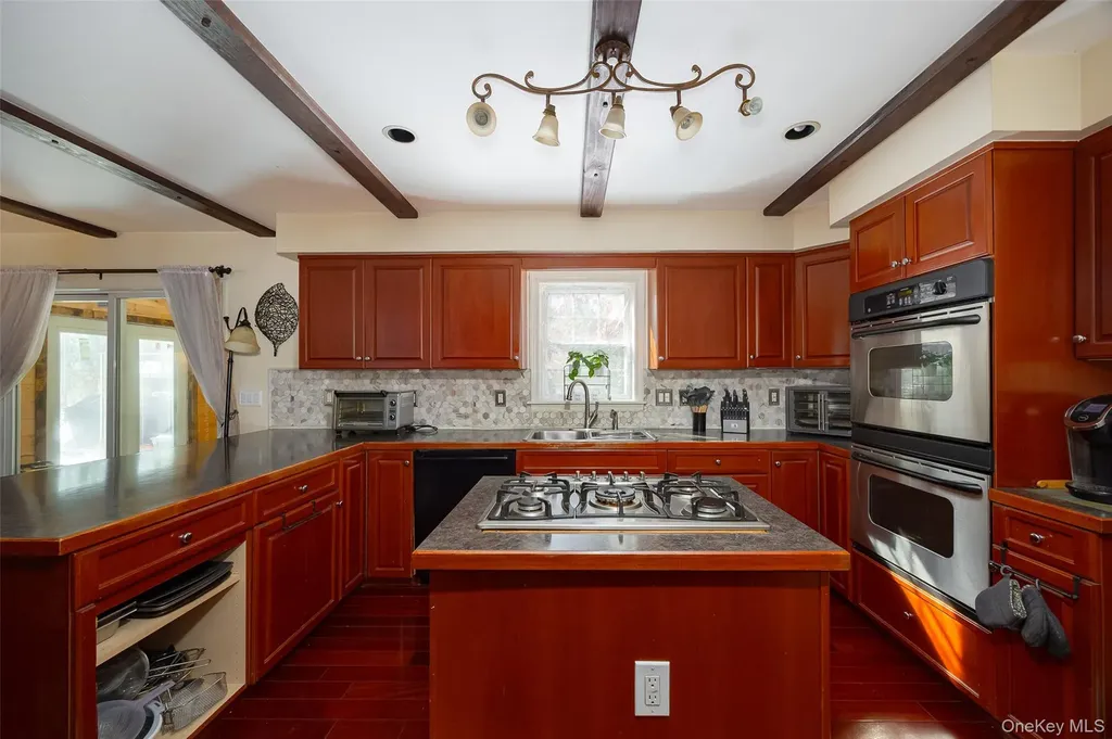 73 Meusel Road Pine Plains NY 12567