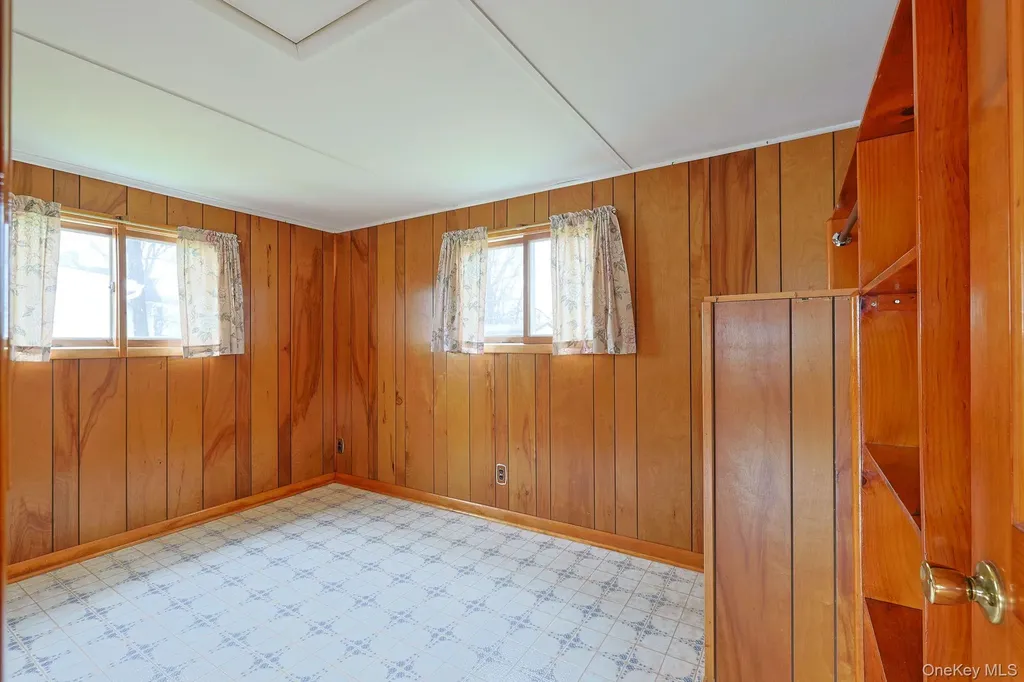 107 County Route 22 Johnson NY 10933