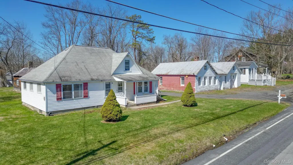 107 County Route 22 Johnson NY 10933
