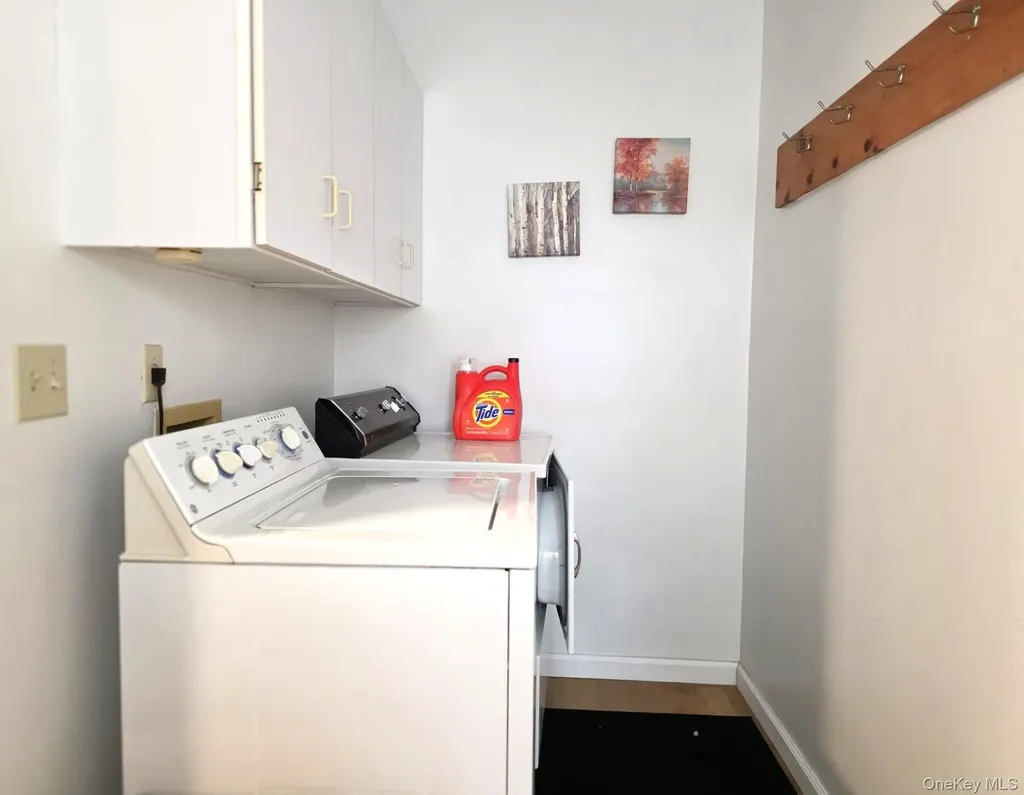 90 West Market Red Hook NY 12571