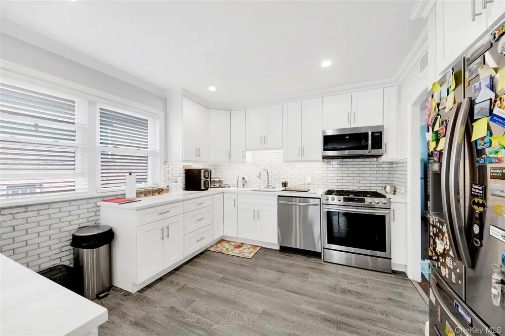 174 King Avenue Yonkers NY 10704