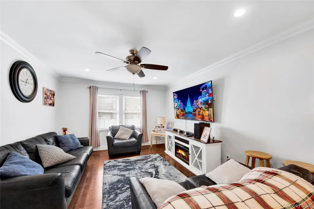 174 King Avenue Yonkers NY 10704