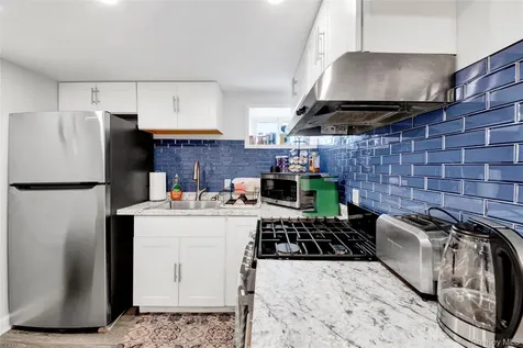 174 King Avenue Yonkers NY 10704