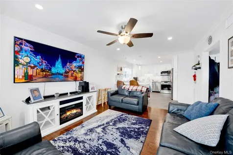 174 King Avenue Yonkers NY 10704