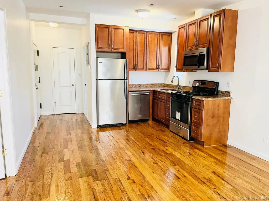 108-27 63rd Avenue Forest Hills NY 11375