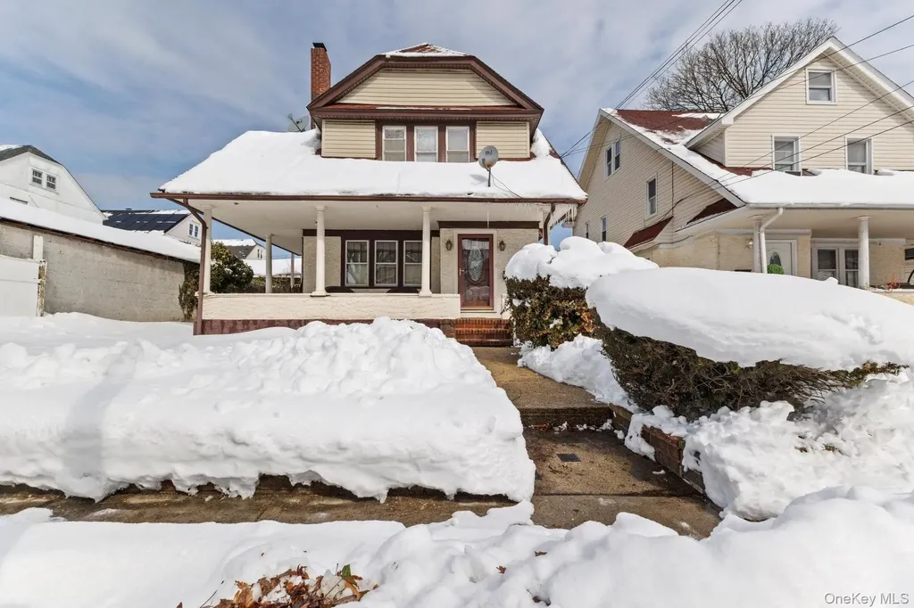 18811 Dormans Road Saint Albans NY 11412
