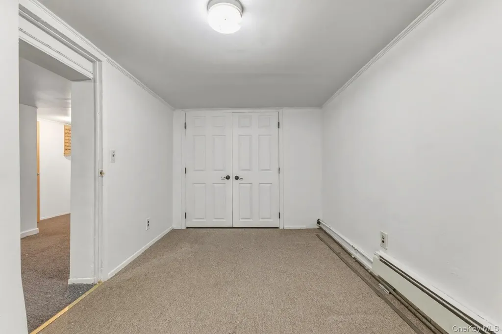 18811 Dormans Road Saint Albans NY 11412