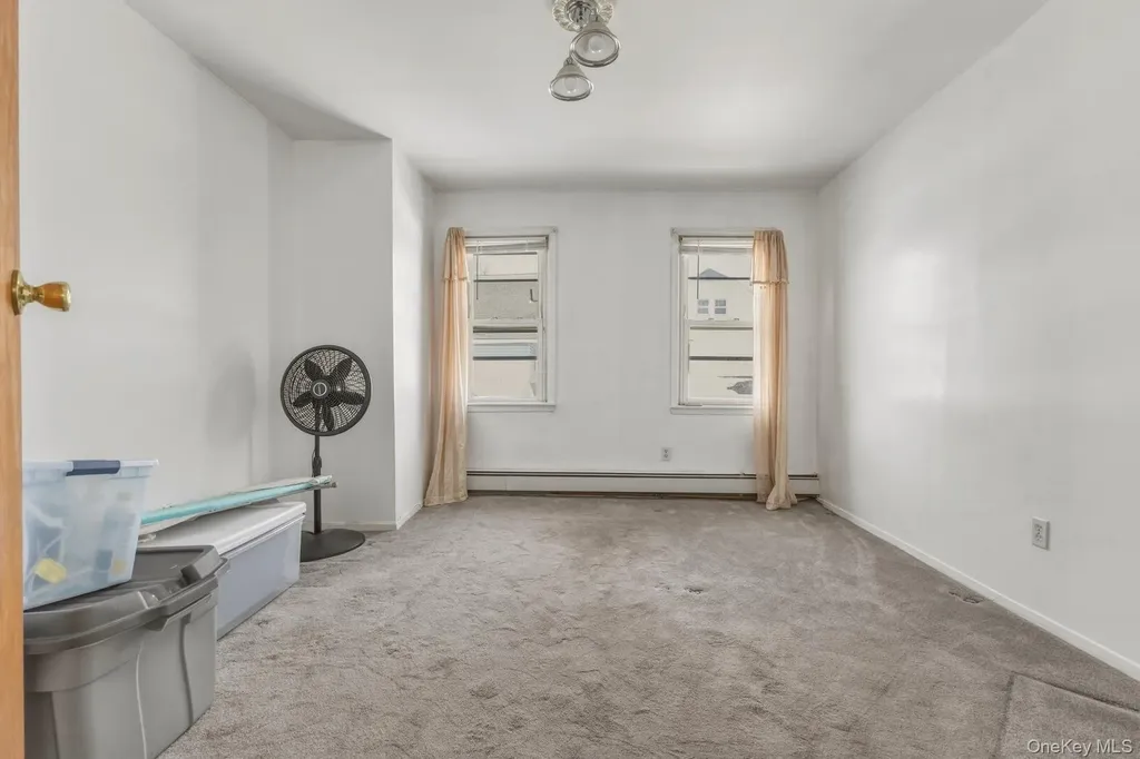 18811 Dormans Road Saint Albans NY 11412