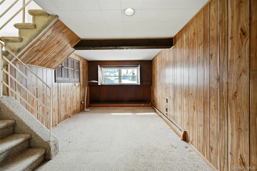 23 Shirley Court Commack NY 11725