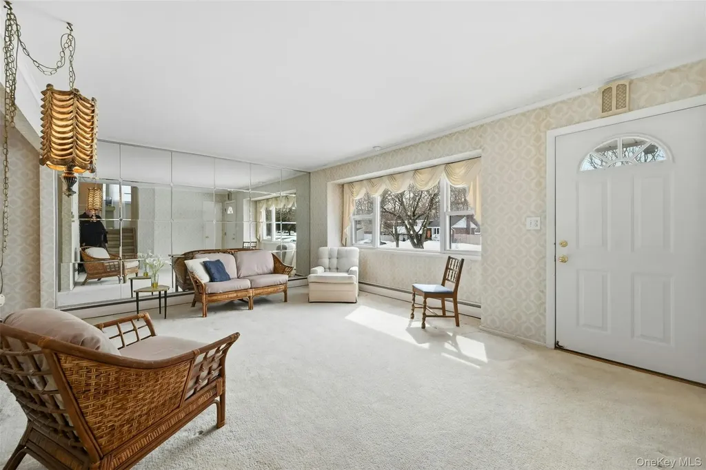 23 Shirley Court Commack NY 11725