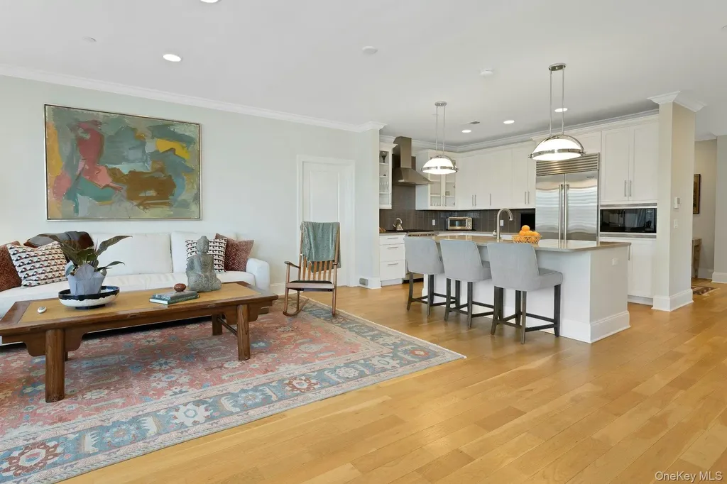 18 Rivers Edge Drive Tarrytown NY 10591