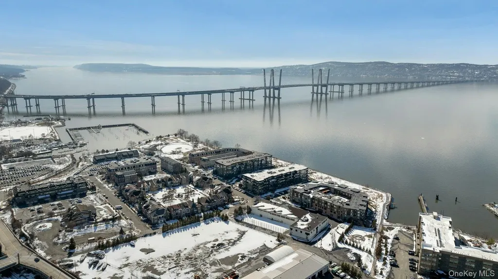 18 Rivers Edge Drive Tarrytown NY 10591