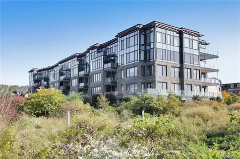 18 Rivers Edge Drive Tarrytown NY 10591