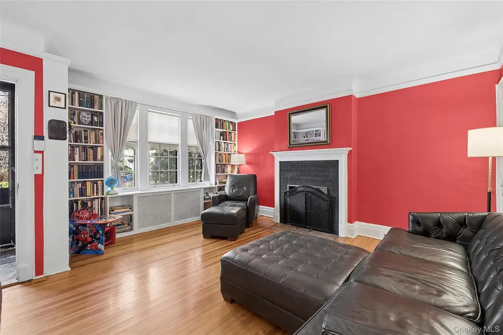 46 Slocum Crescent Forest Hills NY 11375