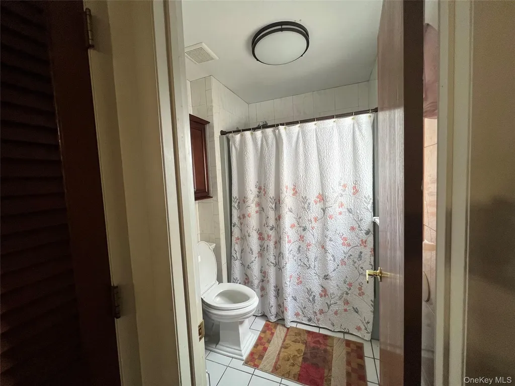 40 Chester Lane Nanuet NY 10954