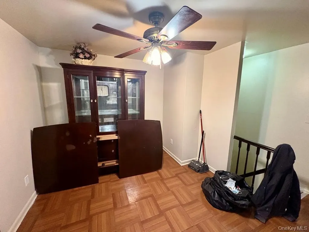 1264 Metcalf Avenue Bronx NY 10472