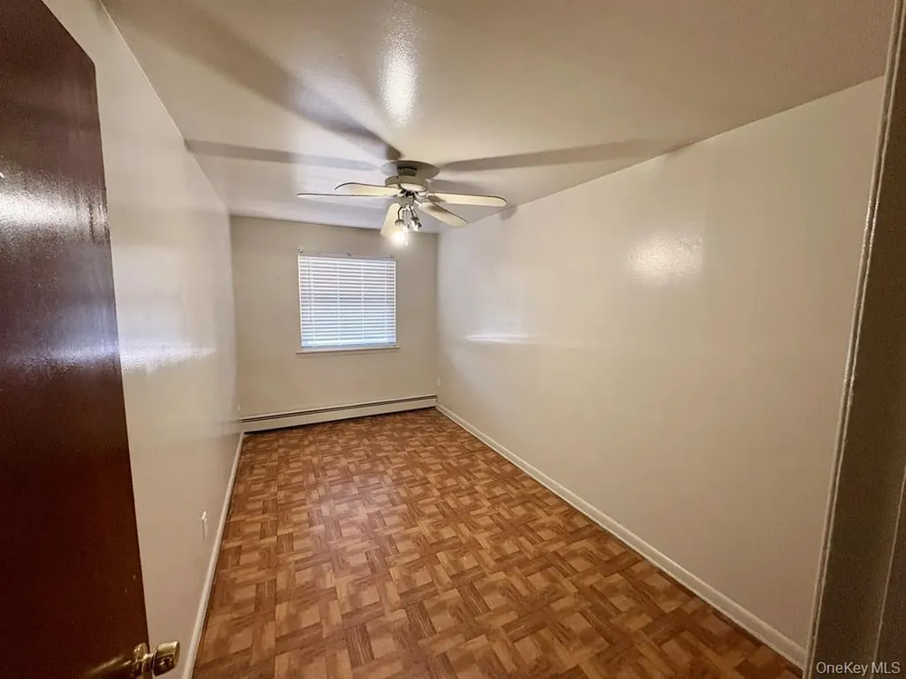 1264 Metcalf Avenue Bronx NY 10472