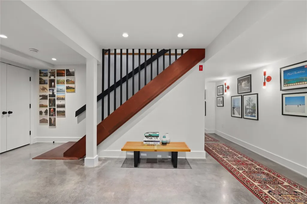 21 Black Spring Road Pound Ridge NY 10576