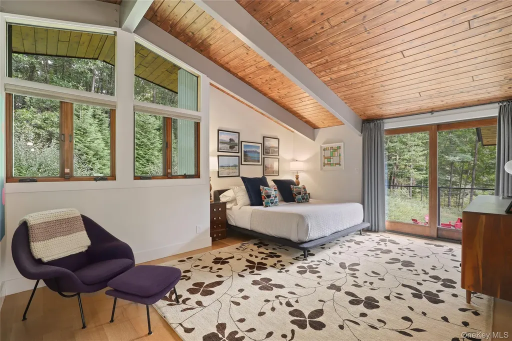 21 Black Spring Road Pound Ridge NY 10576