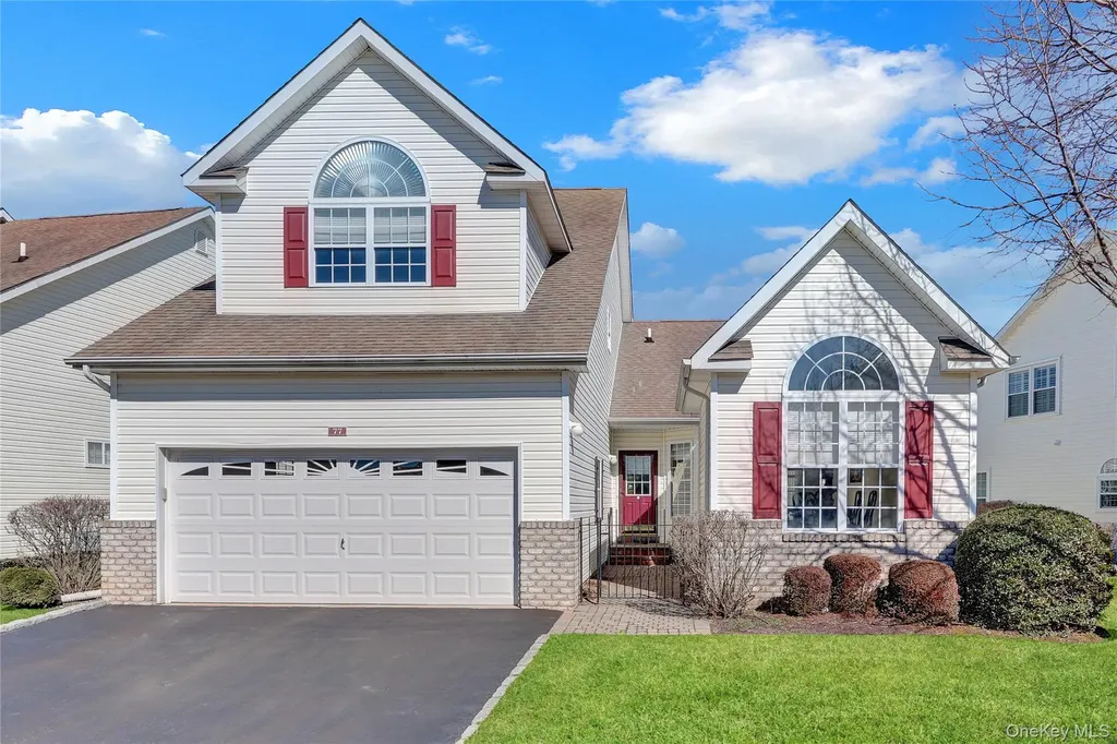 77 Constantine Way Mount Sinai NY 11766