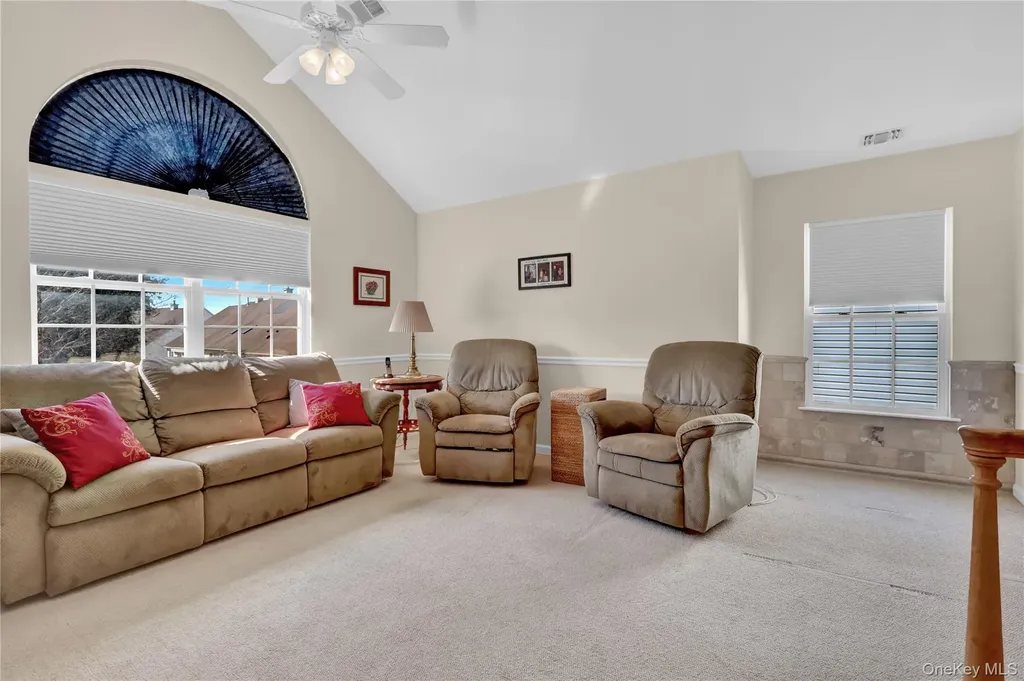 77 Constantine Way Mount Sinai NY 11766